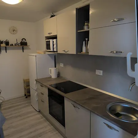 Appartamento Robinson Stevica